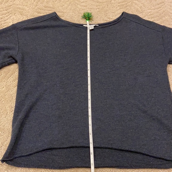 American Eagle Bell Sleeve Embroidered Crewneck XS - Picture 10 of 16